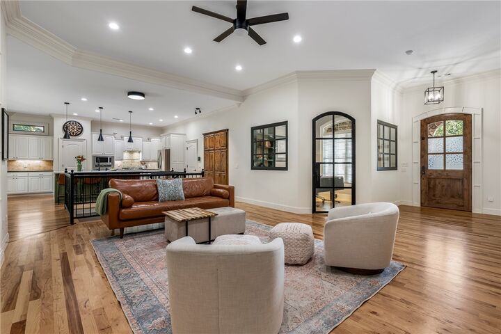 Property Photo: 1302 NE Fairwinds Drive AR 72712