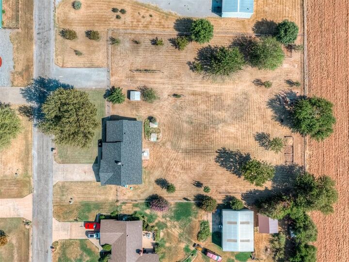 Property Photo:  15070 Tomahawk Drive  OK 73099 