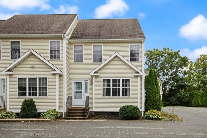 Property Photo:  129 Scott St 4  MA 02703 