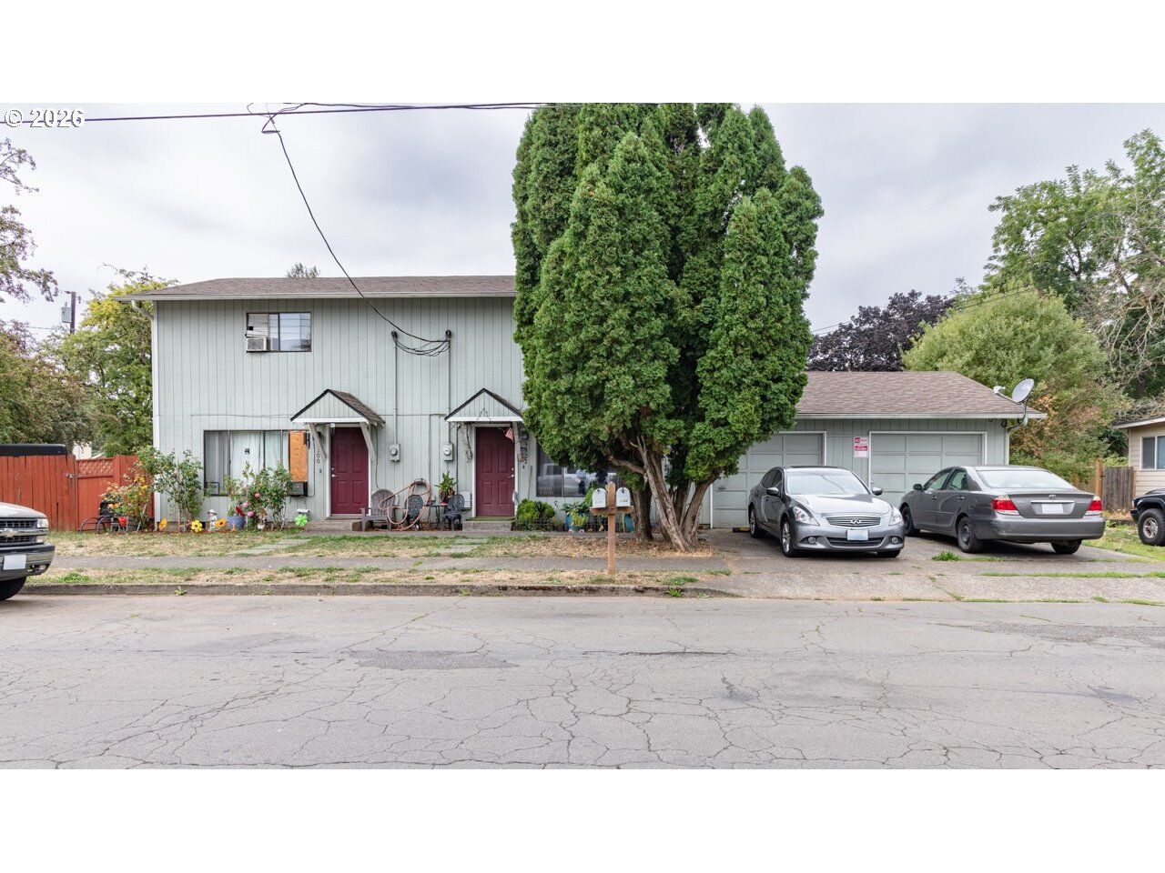 Property Photo: 3302 T St WA 98663