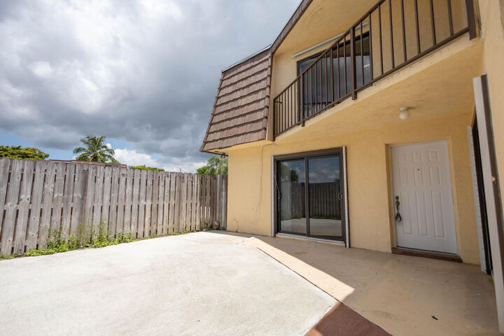 Property Photo: 73 Springdale Circle FL 33461