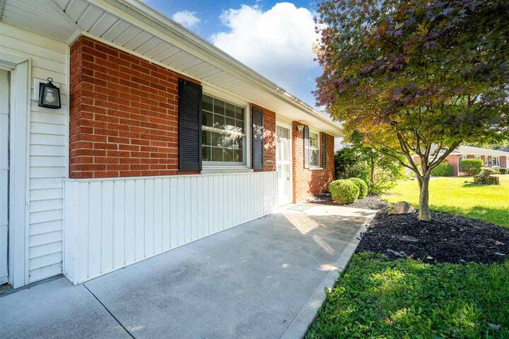 Property Photo: 505 SW 3rd Street IN 47374