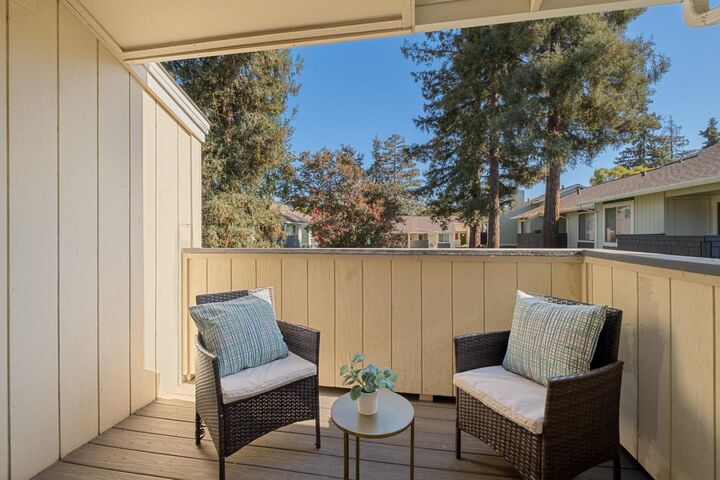 Property Photo:  2599 Easton Lane 108  CA 95133 