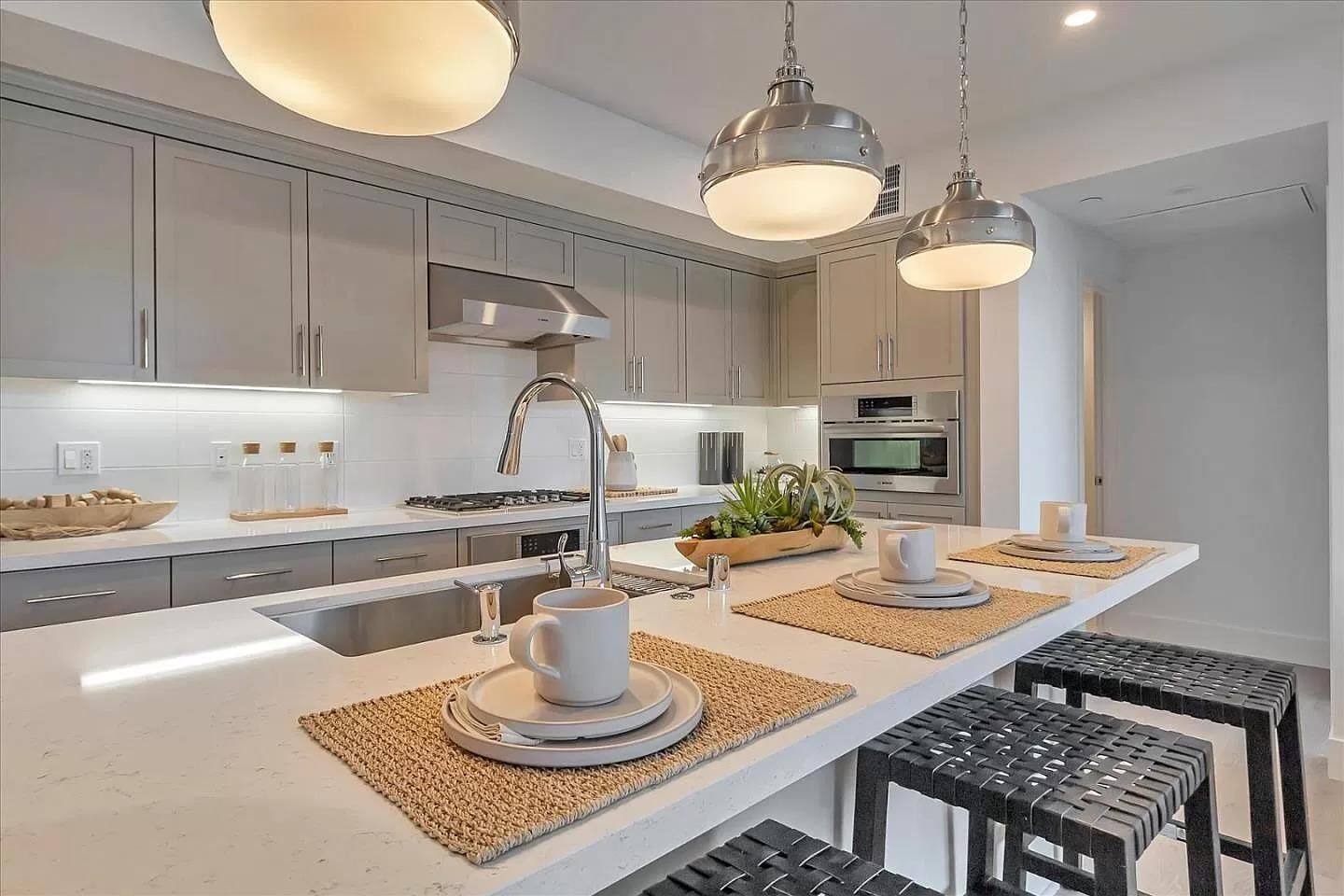 Property Photo:  16275 Gellatt Court  CA 95032 