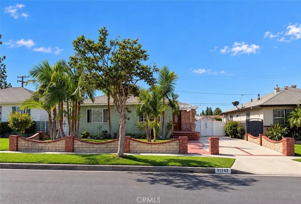 Property Photo:  11742 Terradell Street  CA 90670 