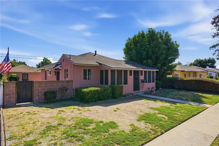 Property Photo:  11246 Rosecrans Avenue  CA 90650 