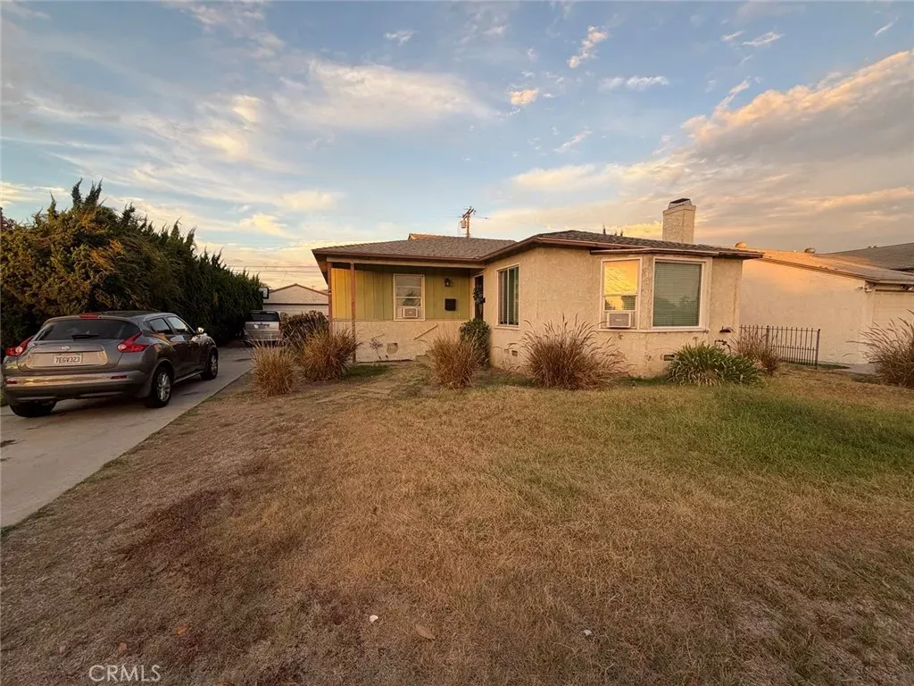 Property Photo: 11515 Mines CA 90606