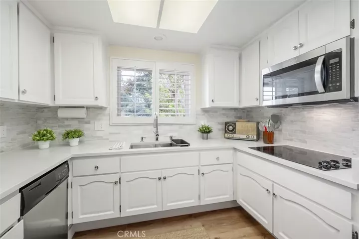 Property Photo:  784 S Via Los Altos N  CA 92673 