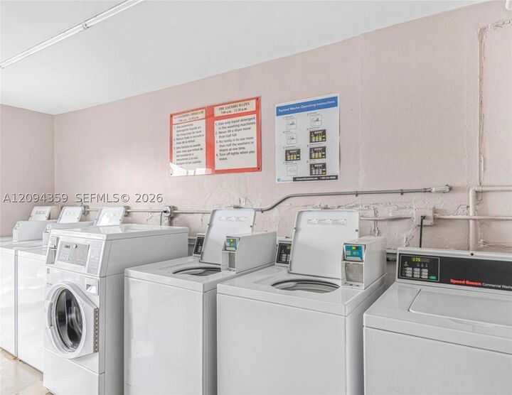Property Photo:  4141 Nautilus Dr 6F  FL 33140 