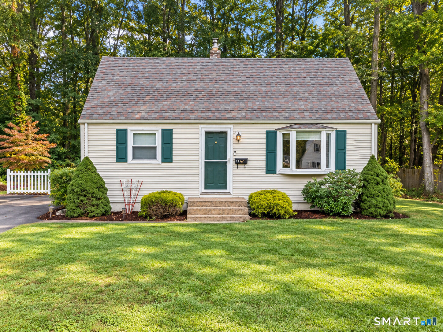 Property Photo:  11 Arthur Avenue  CT 06082 