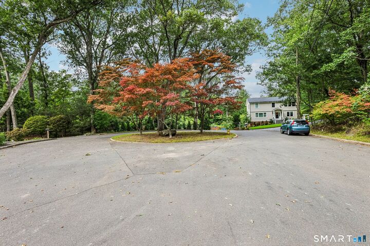 Property Photo:  14 Chipping Lane  CT 06854 