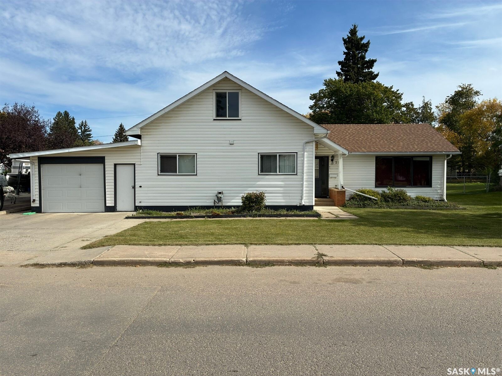 Property Photo: 510 Centre Street SK S9X 1E9