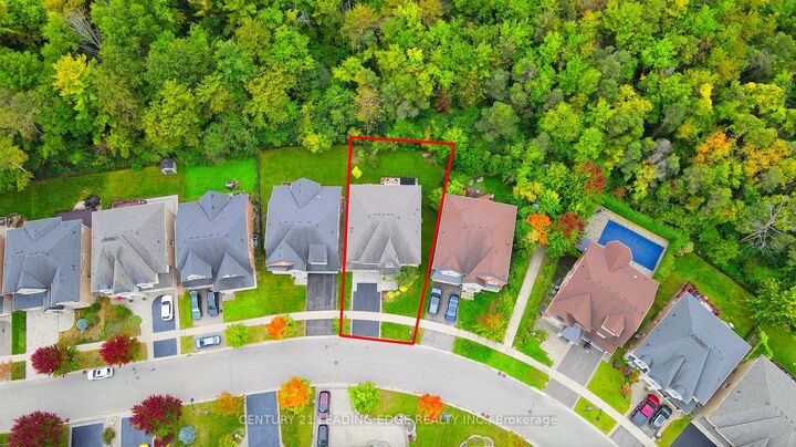Property Photo: 18 Pheasant Drive ON L4E 0T5