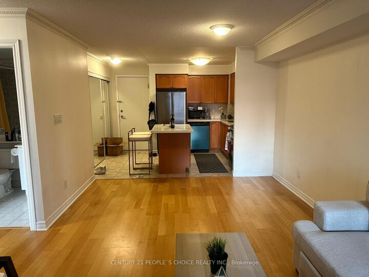 Property Photo: 3880 Duke Of York Boulevard 1205 ON L5B 4M7
