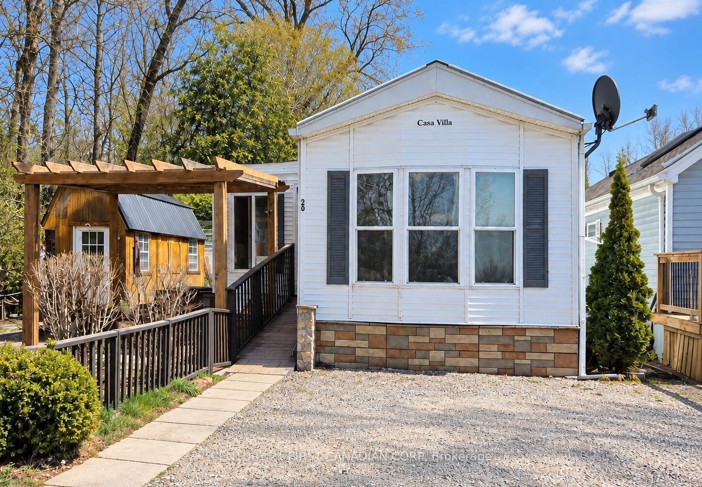 Property Photo:  79681 Bluewater Highway  ON N7A 3X8 