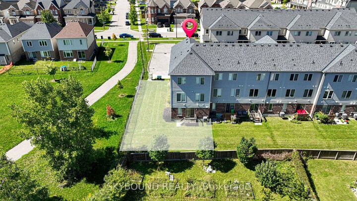 Property Photo: 395 Linden Drive 8 ON N3H 0C8