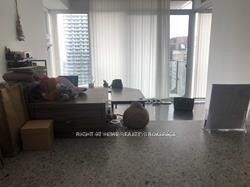 Property Photo:  75 St Nicholas Street 2705  ON M4Y 0A5 