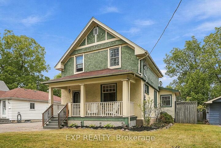 Property Photo:  312 Walnut Street W  ON L1N 2W1 