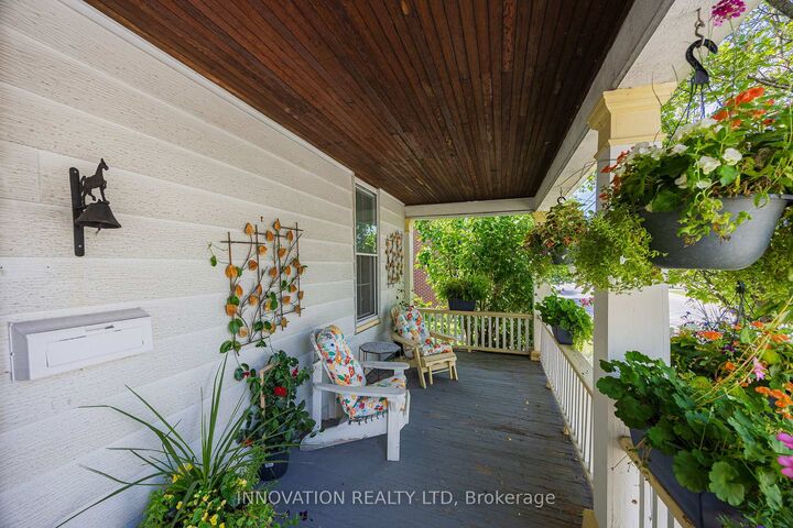 Property Photo:  58 Lake Avenue E  ON K7C 1K8 