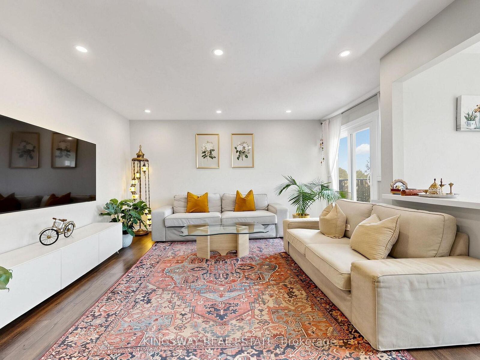 Property Photo:  2866 Battleford Road 5F  ON L5N 3L3 