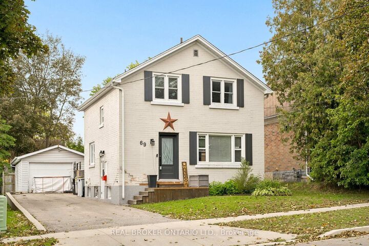 Property Photo: 69 Talbot Street ON N2M 2A8