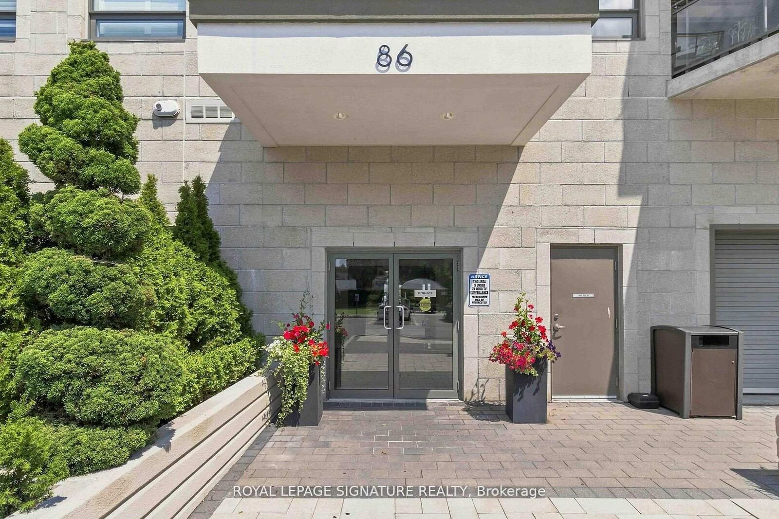 Property Photo:  86 Woodbridge Avenue 233  ON L4L 0E4 