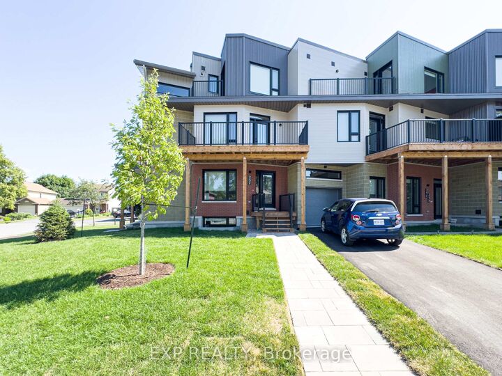 Property Photo:  25 Fair Oaks Crescent F  ON K2G 4W6 