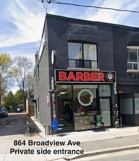 Property Photo:  864 Broadview Avenue Unit C  ON M4K 2R1 