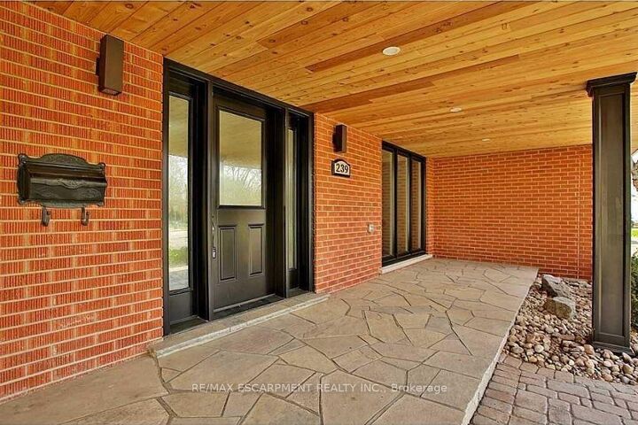 Property Photo:  239 Guelph Line  ON L7R 3K6 