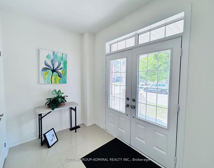 Property Photo: 81 Livante Court ON L6C 1J5