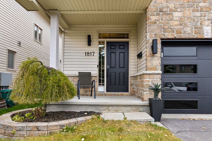 Property Photo:  1817 Arrowgrass Way  ON K4A 0H9 