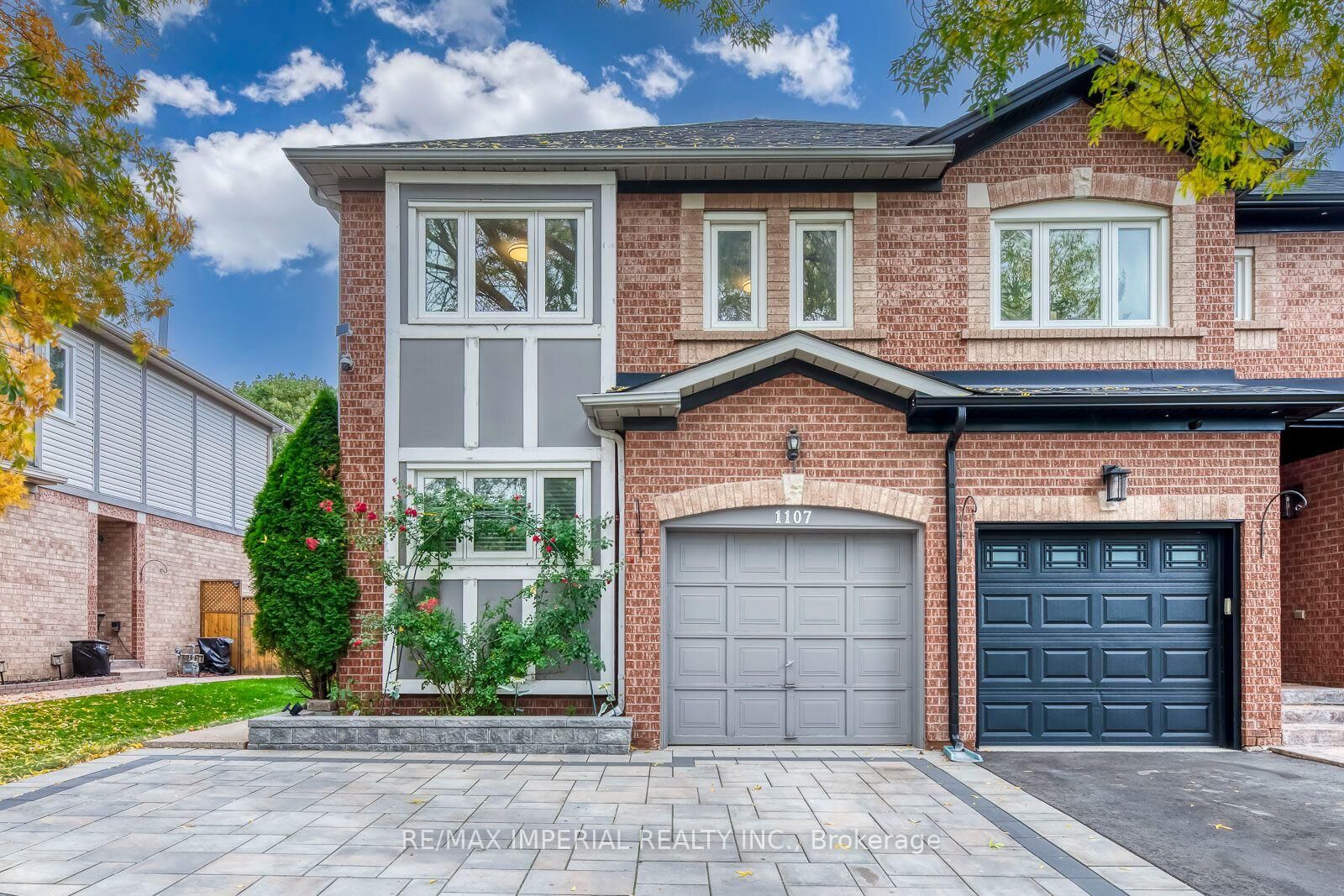 Property Photo:  1107 Gable Drive  ON L6J 7R3 