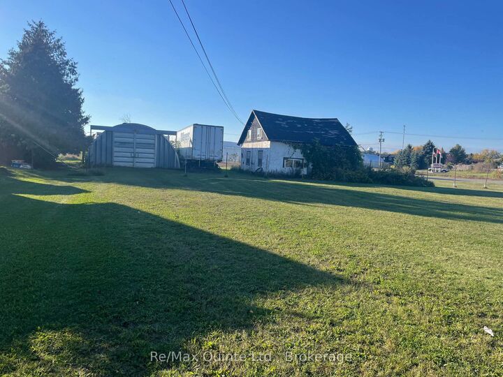 Property Photo:  224 South Trent Street  ON K0K 2C0 