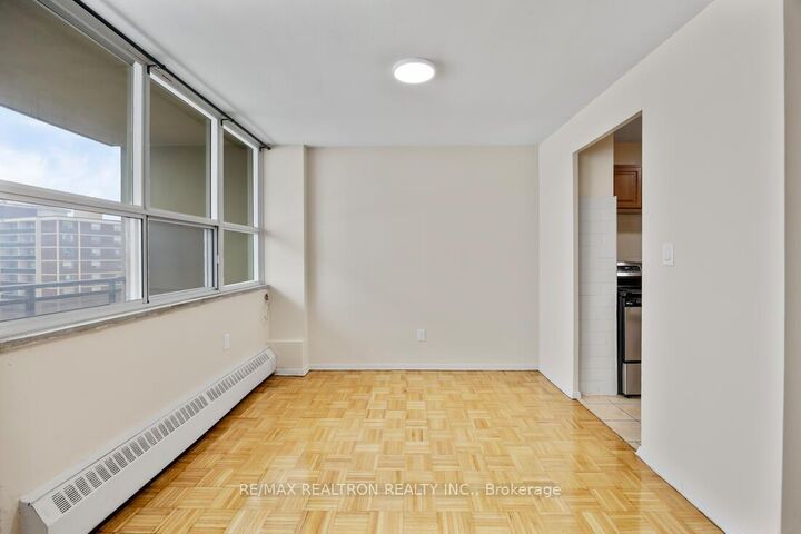 Property Photo:  2775 Don Mills Road 411  ON M2J 3B5 