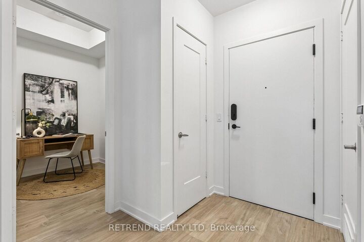 Property Photo:  70 Princess Street 1725  ON M5A 0X6 
