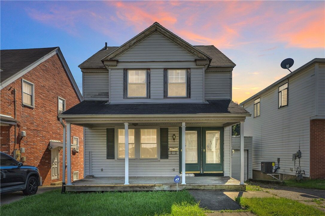 Property Photo:  1705 Main St  PA 15001 