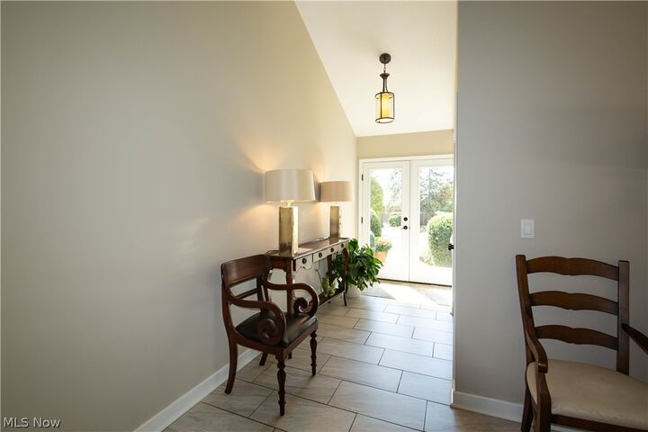 Property Photo:  524-25 Concord Downs Lane  OH 44202 