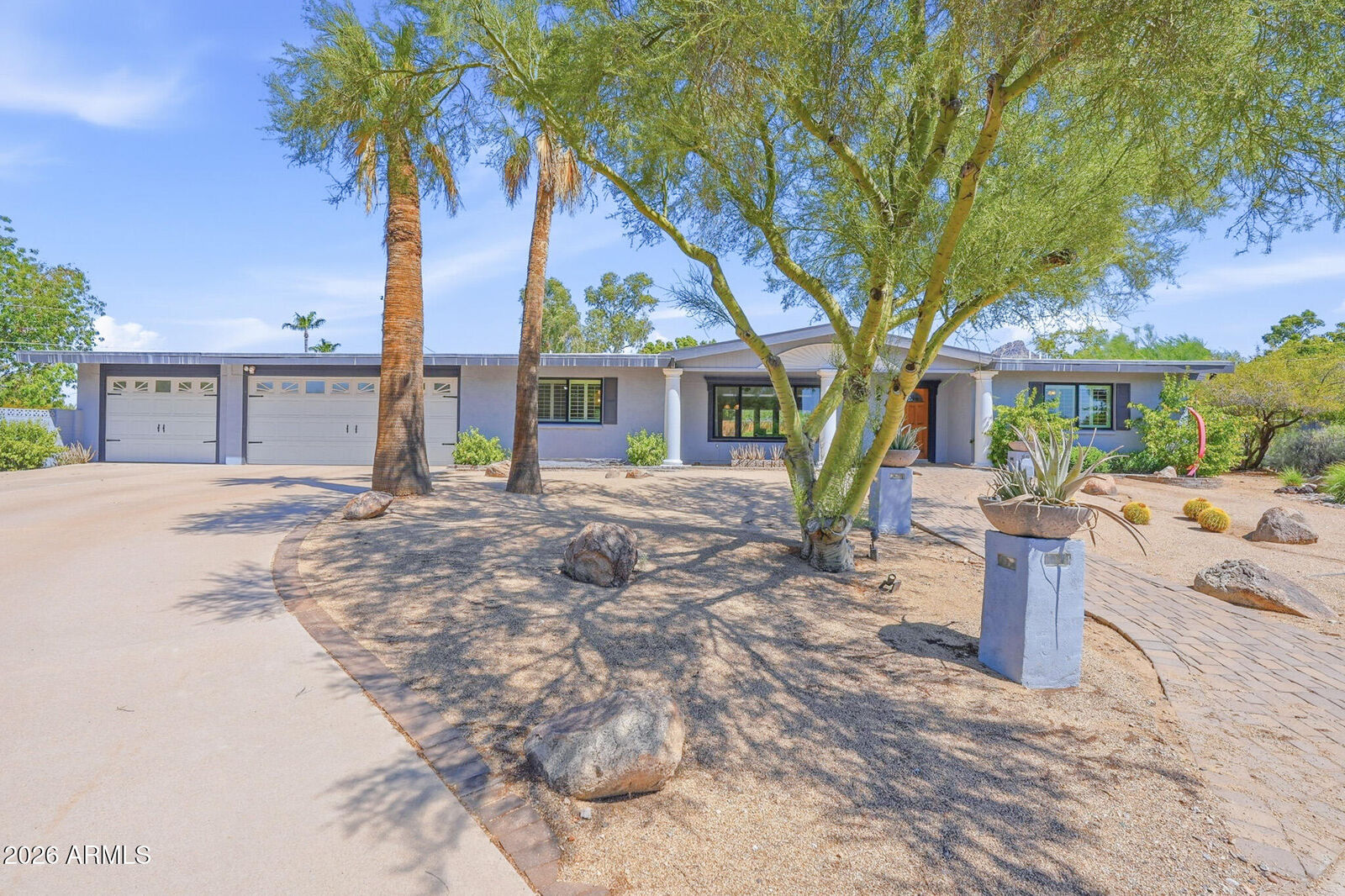 Property Photo:  5822 N 23rd Place  AZ 85016 