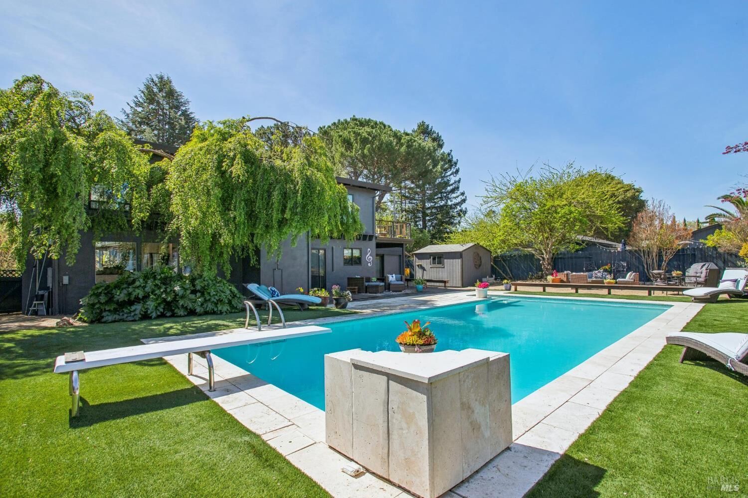 Property Photo: 2100 Center Road CA 94947