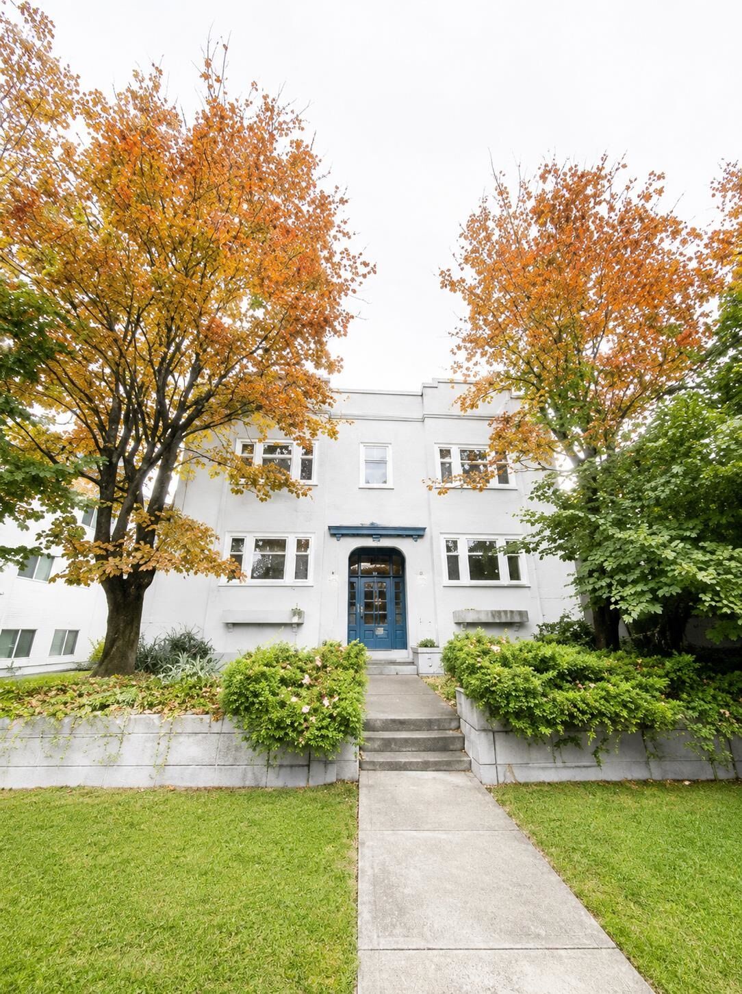 Property Photo:  1086 W 10th Avenue 5  BC V6H 1H8 