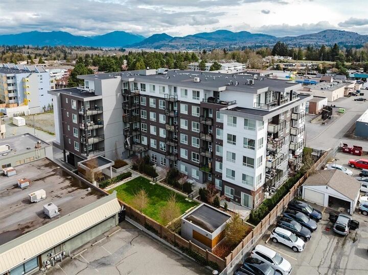 Property Photo:  32838 Ventura Avenue 201  BC V2S 0M5 