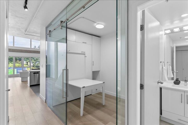 Property Photo:  27 Alexander Street 309  BC V6A 1B2 