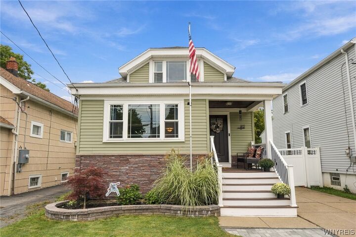 Property Photo:  112 Densmore Street  NY 14220 