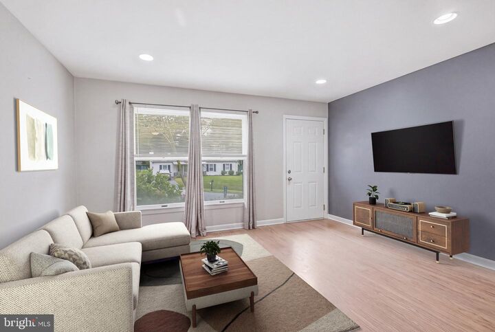 Property Photo:  32 Chartwell Road  PA 19390 