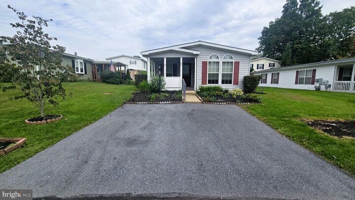 Property Photo: 30 Juniper Court E PA 19438
