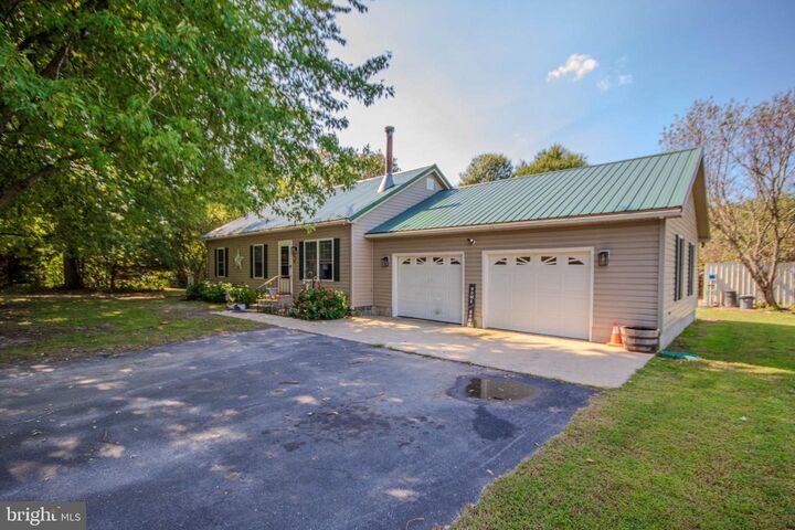 Property Photo:  404 S Memorial Drive  MD 21875 