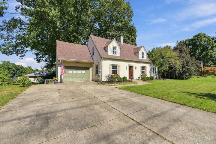 Property Photo: 3860 Boomer Road OH 45247