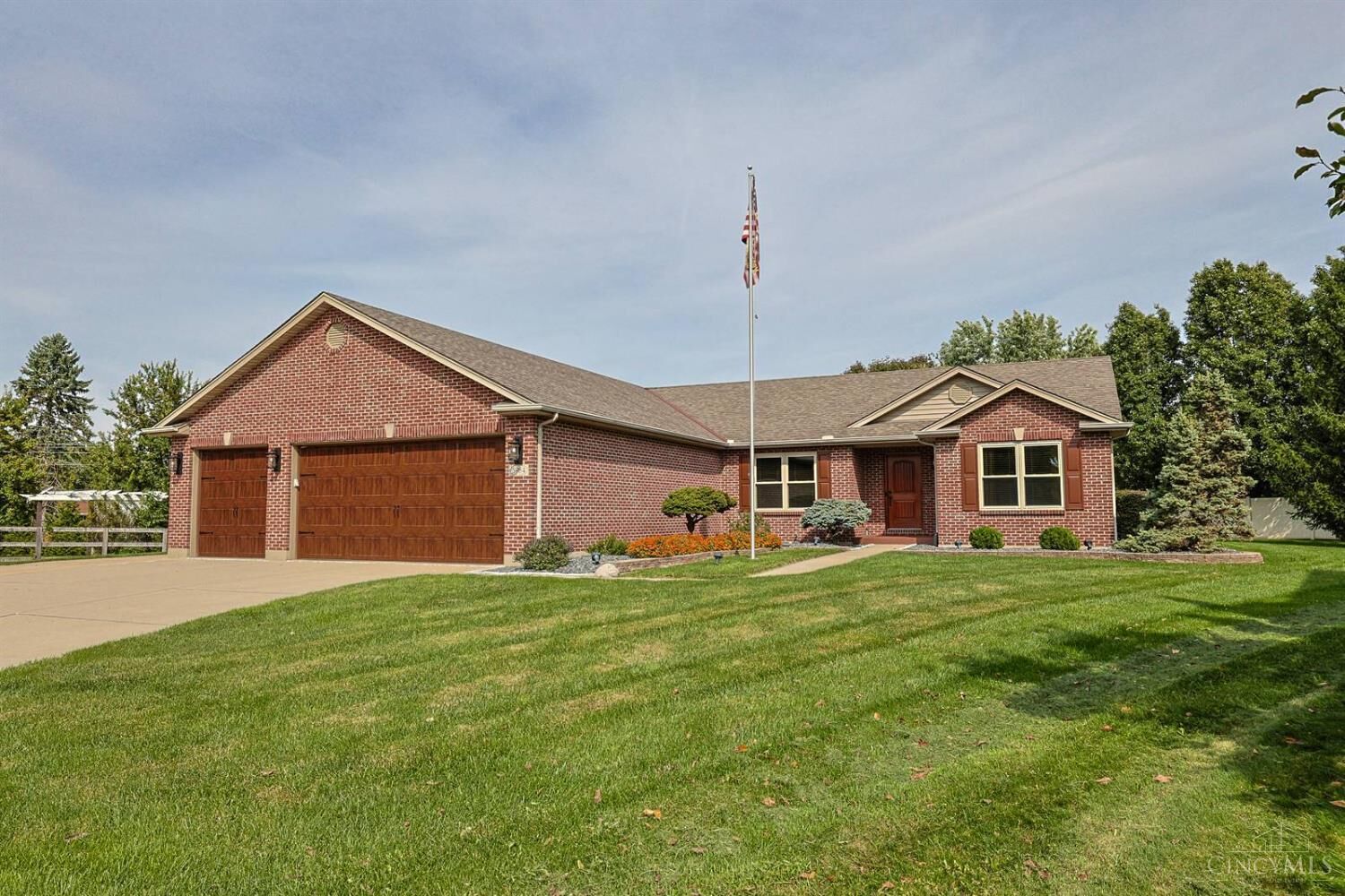 Property Photo:  5984 Tyler Point Drive  OH 45011 