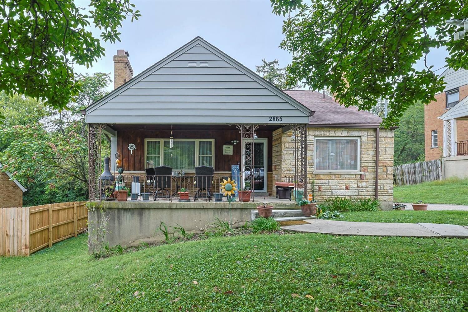 Property Photo: 2865 Lafeuille Avenue OH 45211