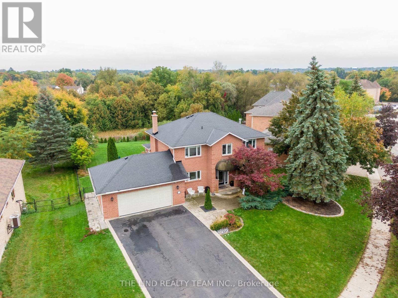 Property Photo: 97 Thompson Drive ON L9N 1E2